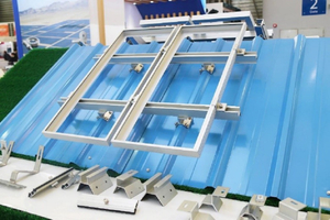 Adjustable Aluminium Solar Mounting System For Metal Roof